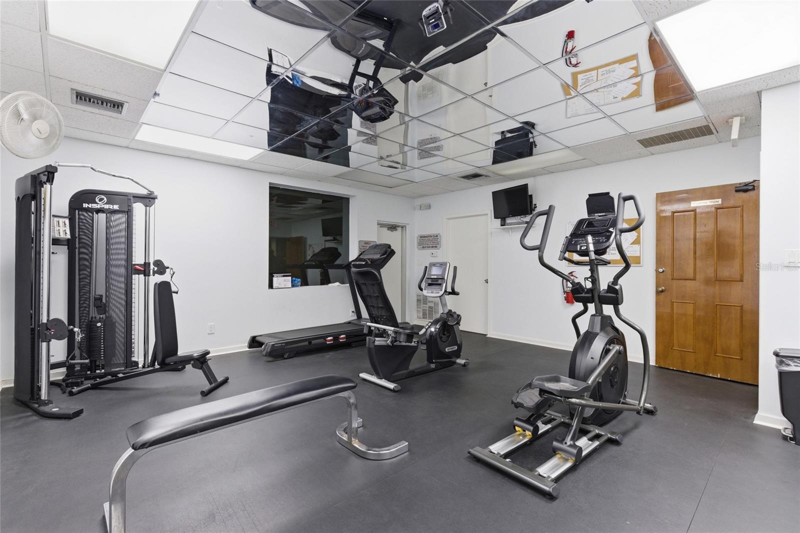 KENSINGTON PARK PH 3 A CONDO - Residential