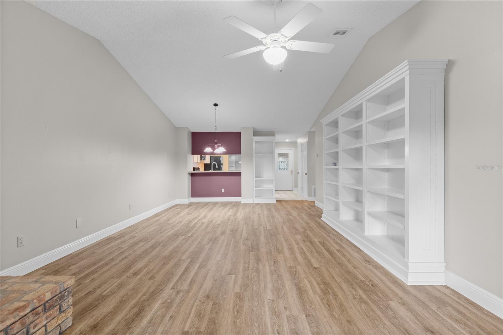 KENSINGTON PARK PH 3 A CONDO - Residential