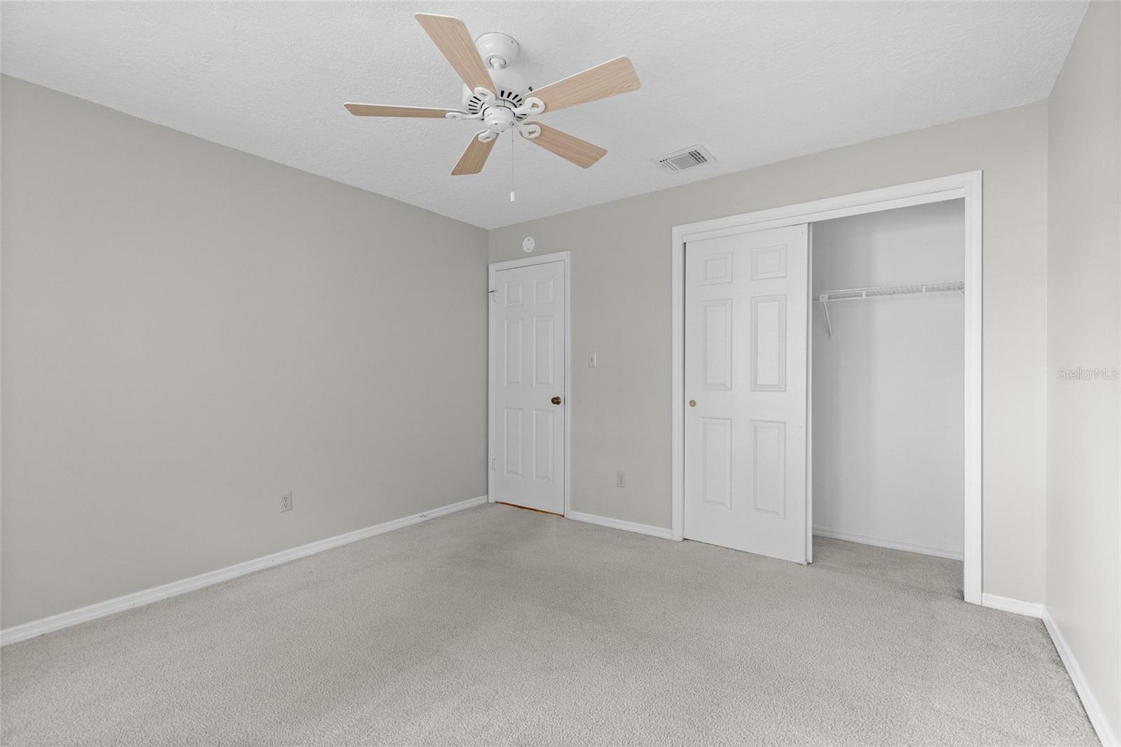 KENSINGTON PARK PH 3 A CONDO - Residential