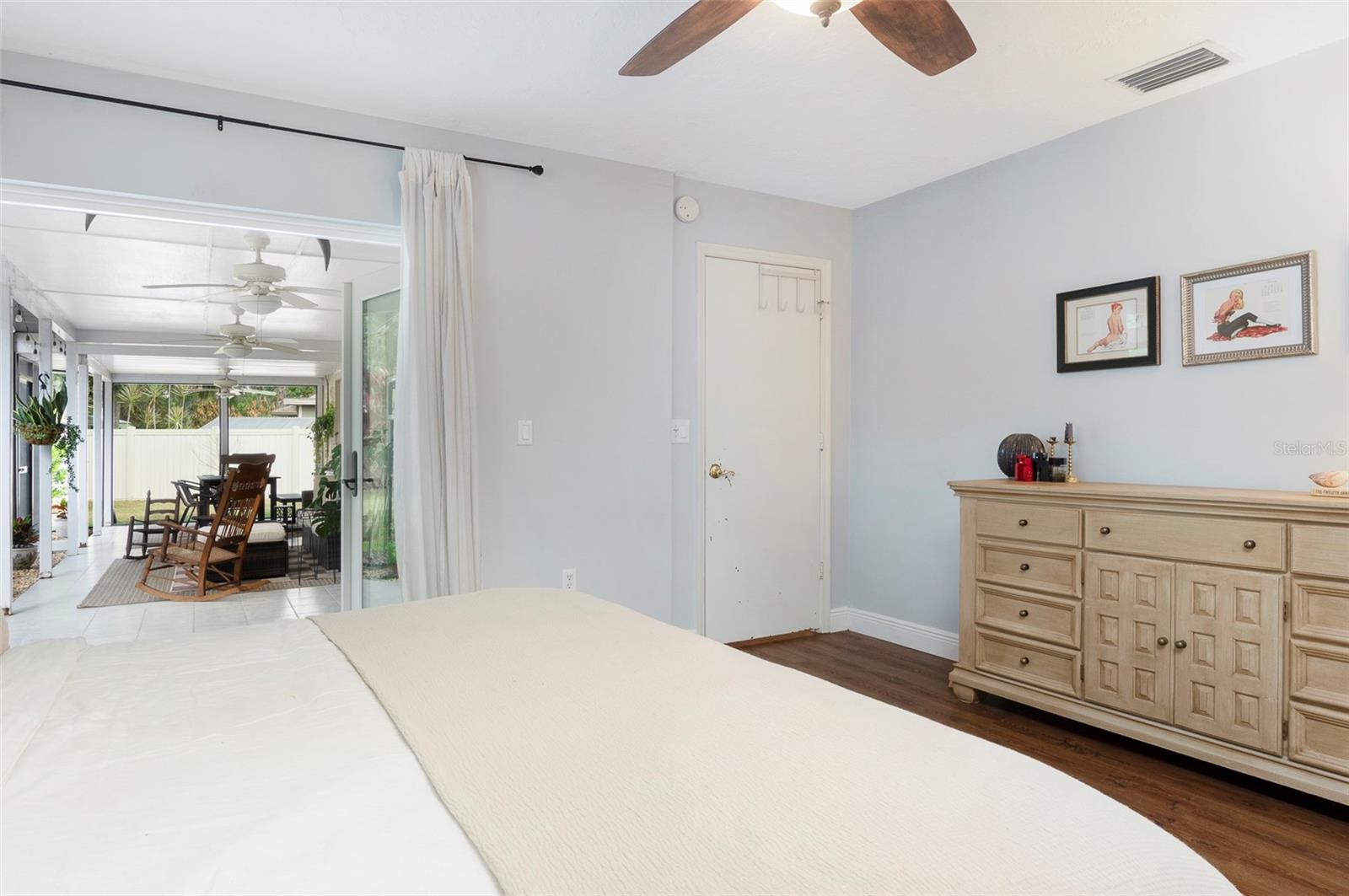 WOODLAWN LAKES SECOND ADD - Residential