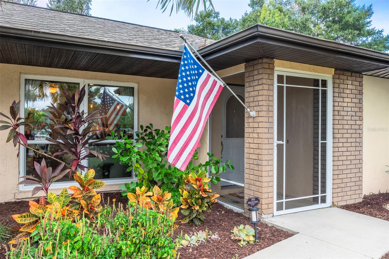 WOODLAWN LAKES SECOND ADD - Residential