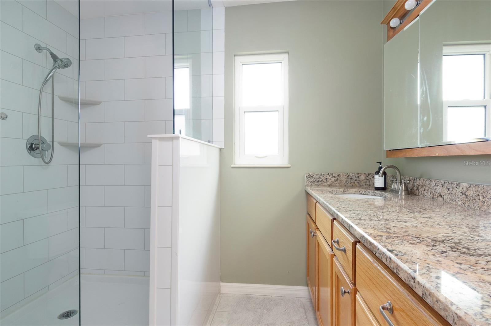 WOODLAWN LAKES SECOND ADD - Residential