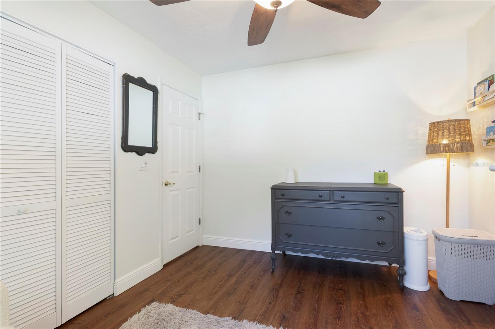 WOODLAWN LAKES SECOND ADD - Residential