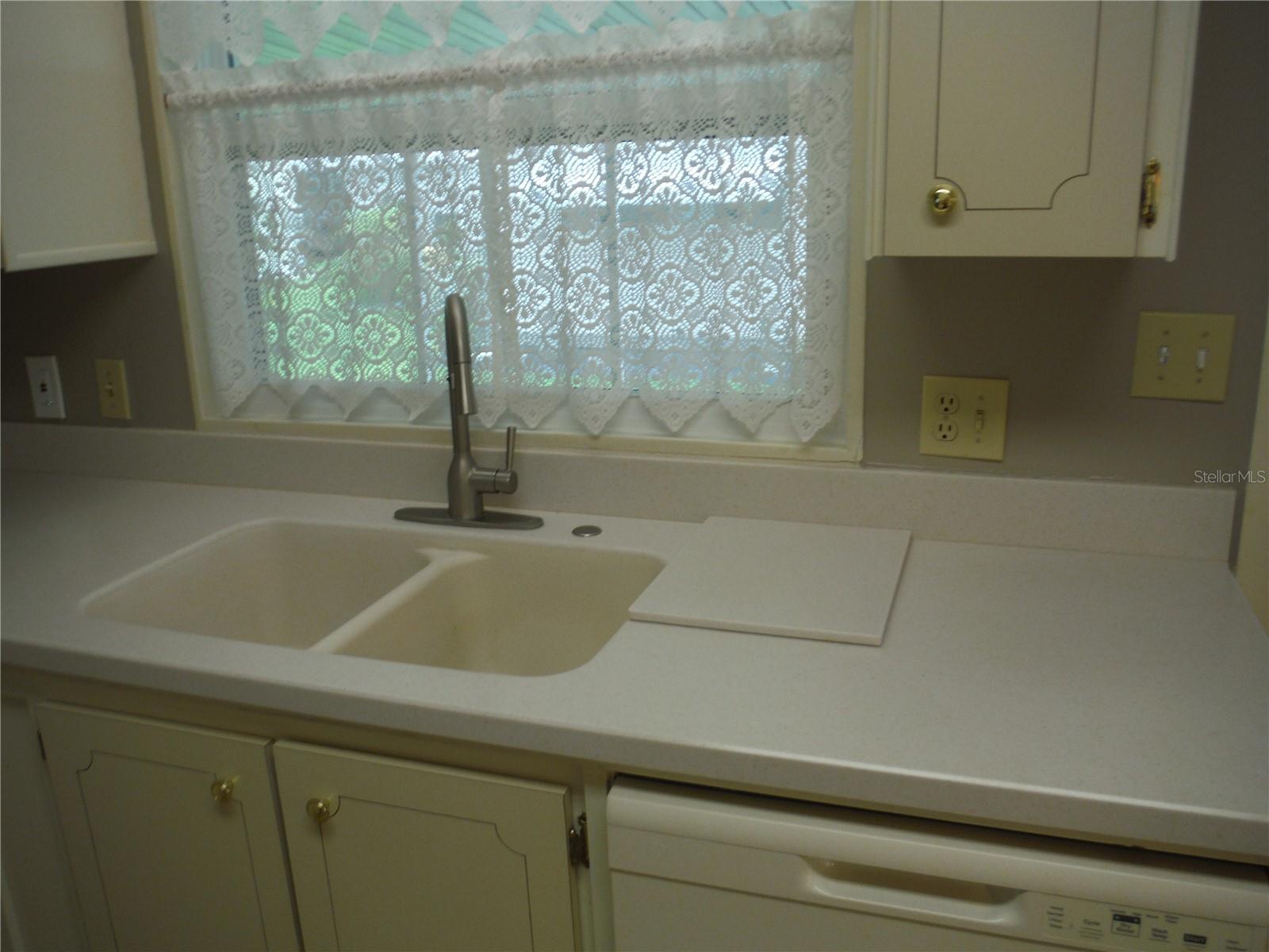 BLUE JAY MOBILE HOME ESTATES CONDO - Residential