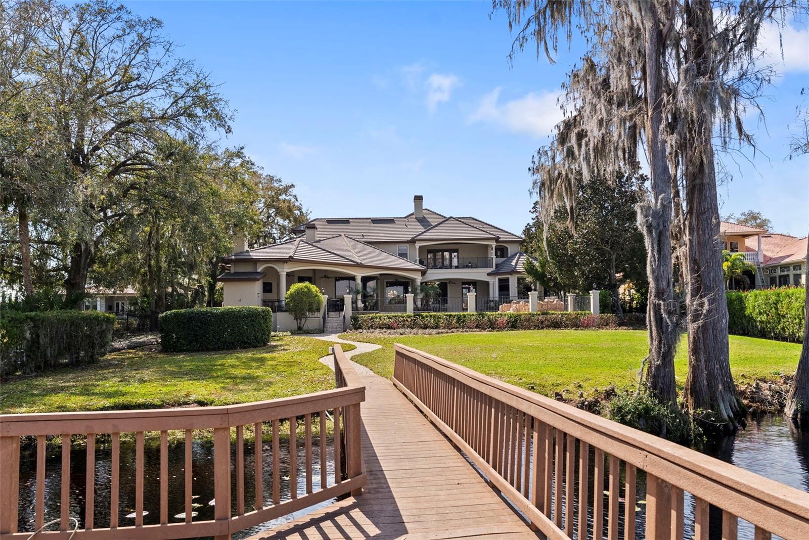 NORTHBRIDGE AT LAKE PRETTY - Residential