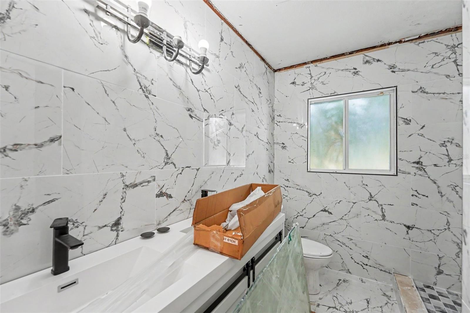 SUNRAY BEACH HOMES - Residential