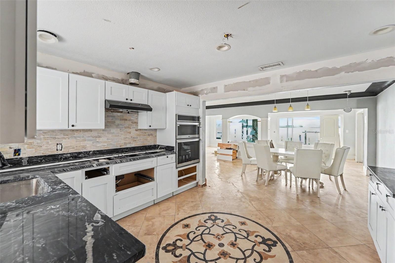 SUNRAY BEACH HOMES - Residential