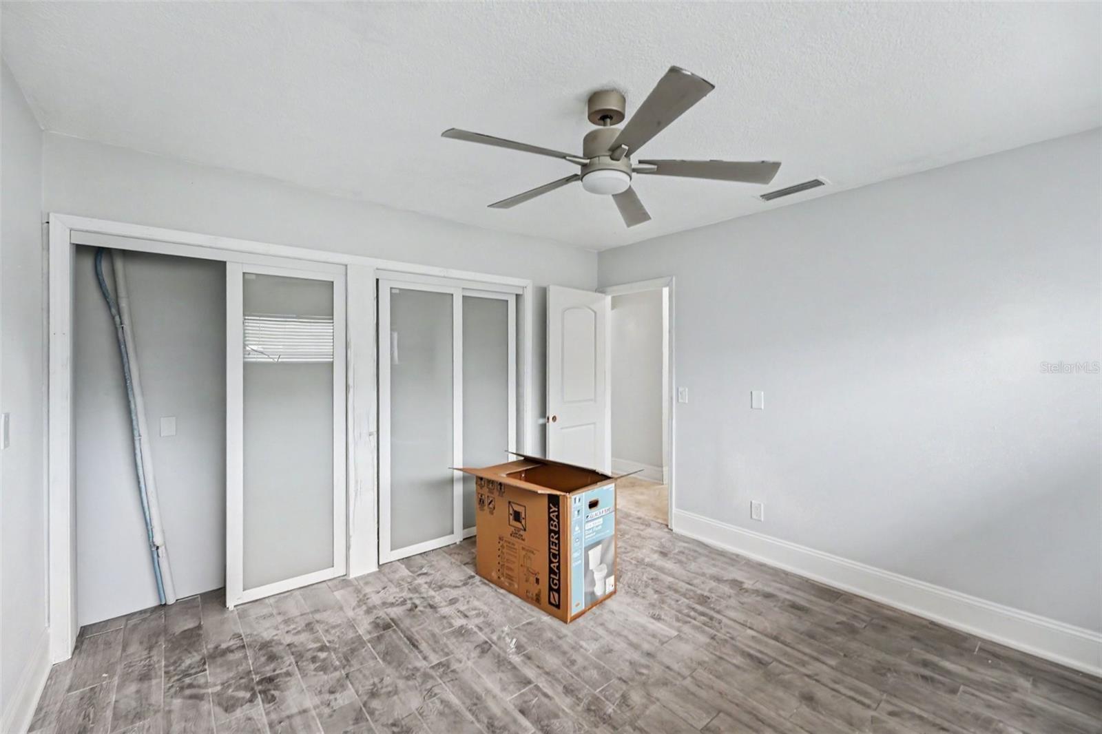 SUNRAY BEACH HOMES - Residential