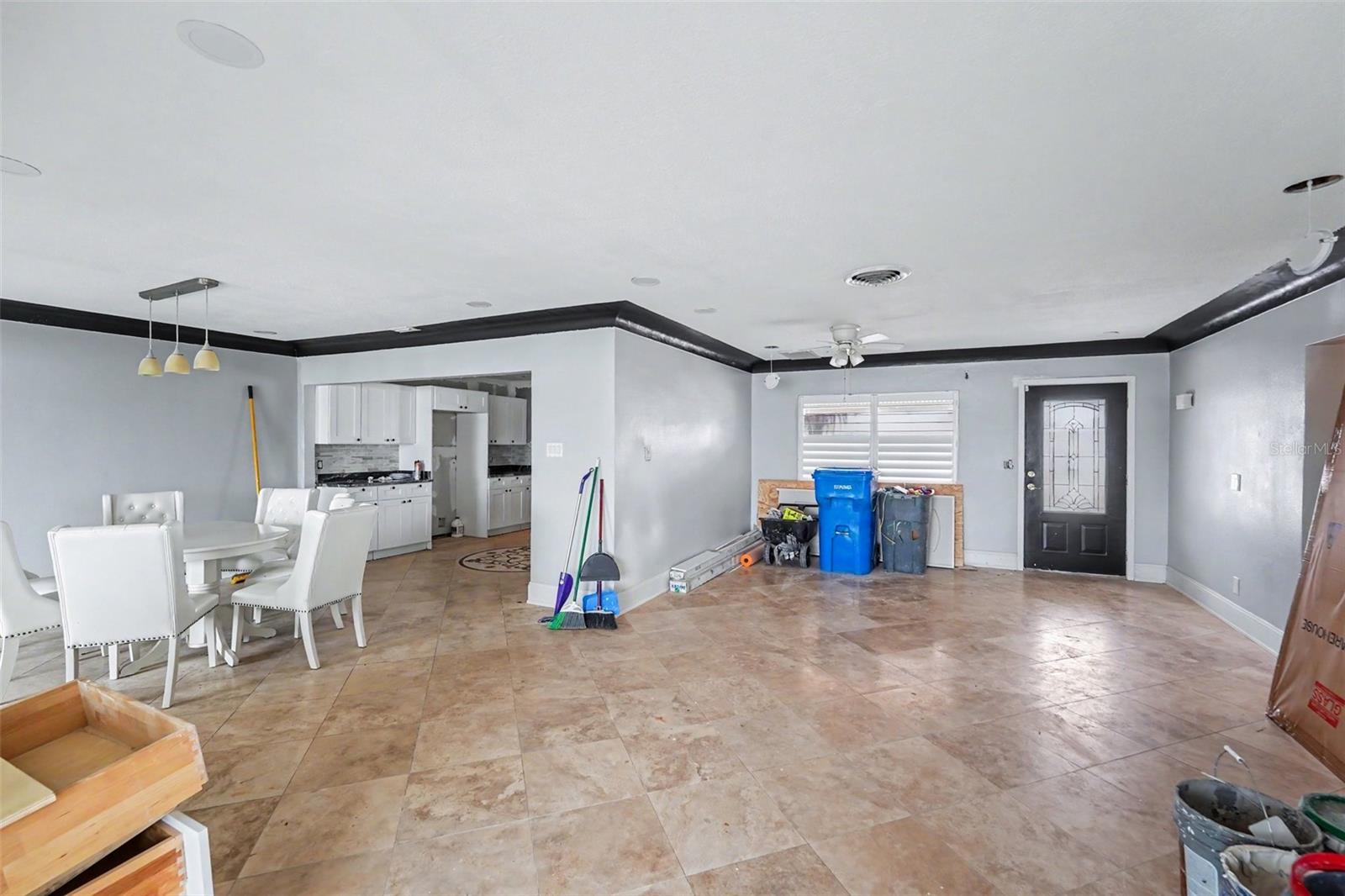 SUNRAY BEACH HOMES - Residential