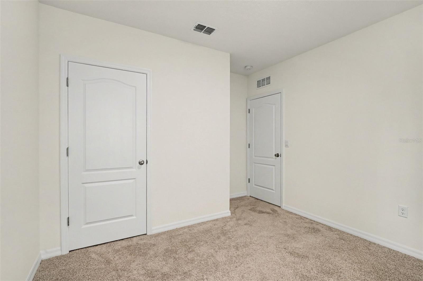 RIVIERA BELLA UN 9C - Residential Lease