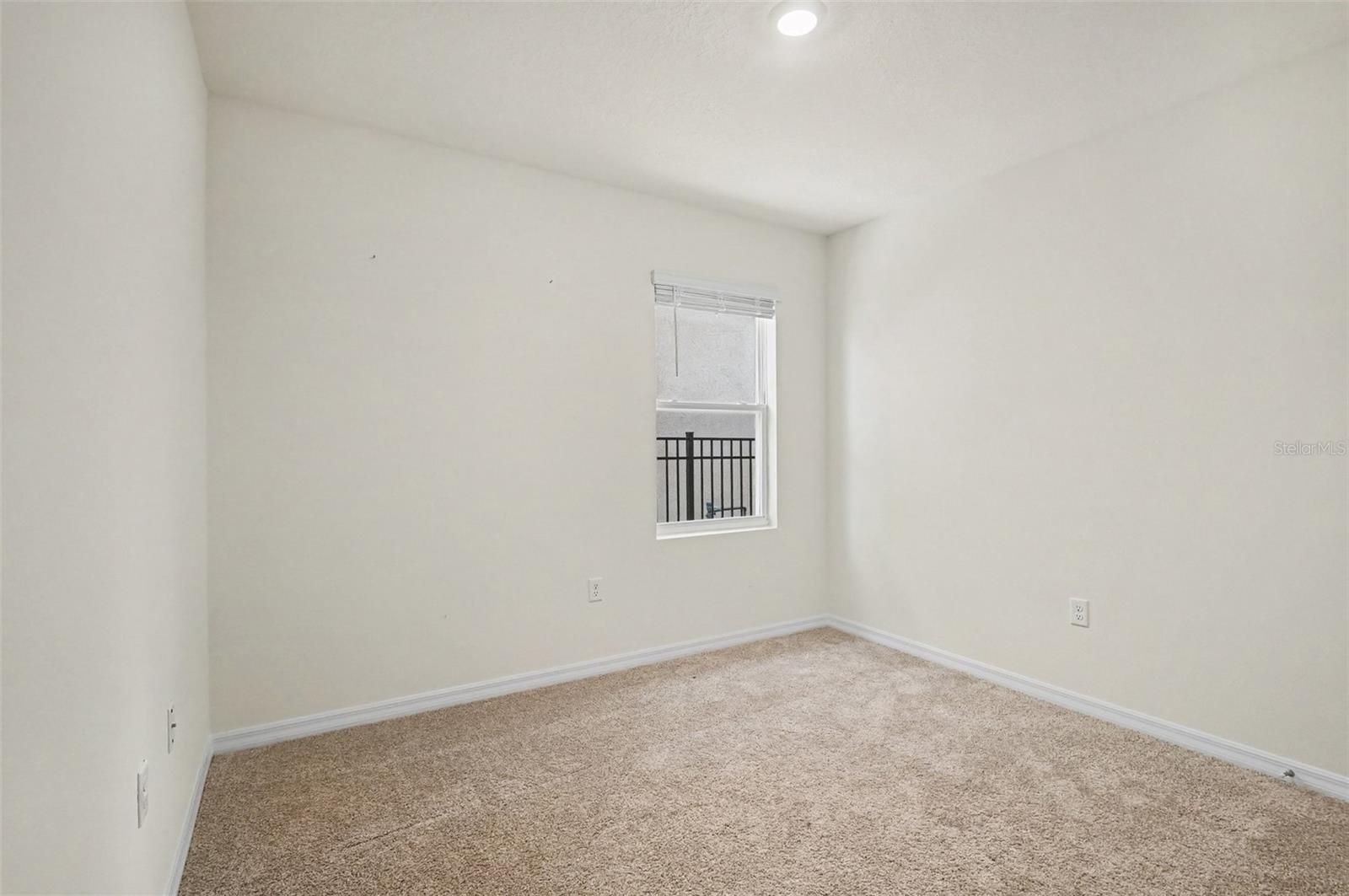 RIVIERA BELLA UN 9C - Residential Lease