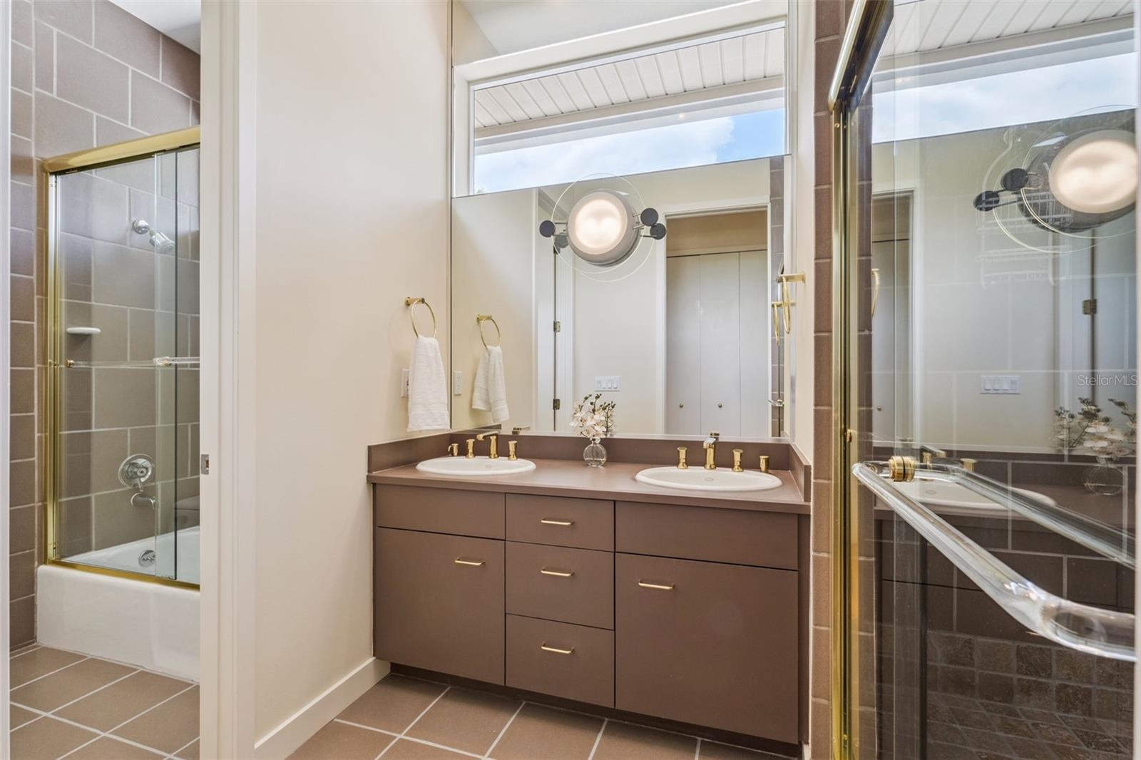 SWEETWATER CLUB UNIT 7 - Residential