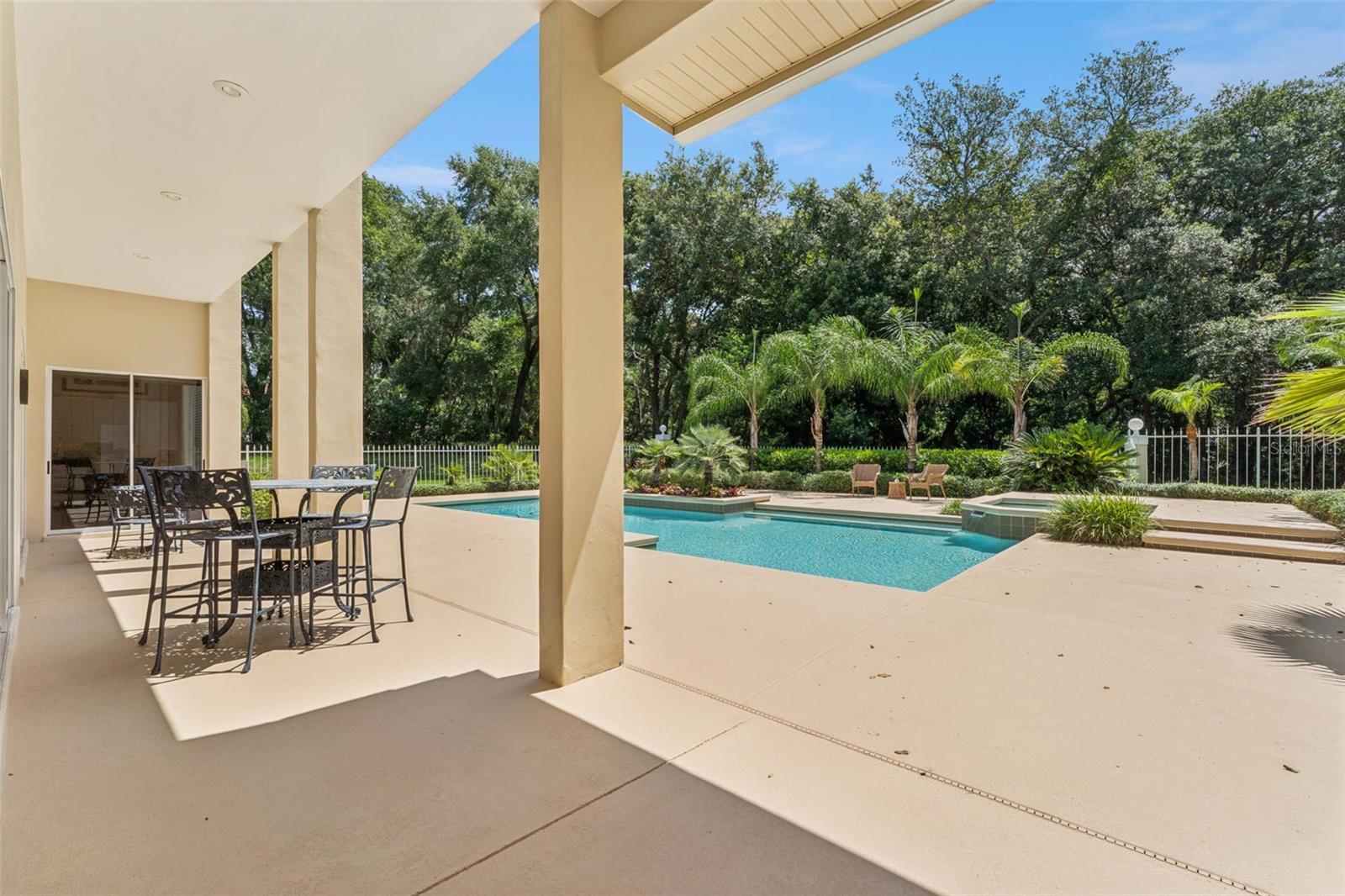 SWEETWATER CLUB UNIT 7 - Residential