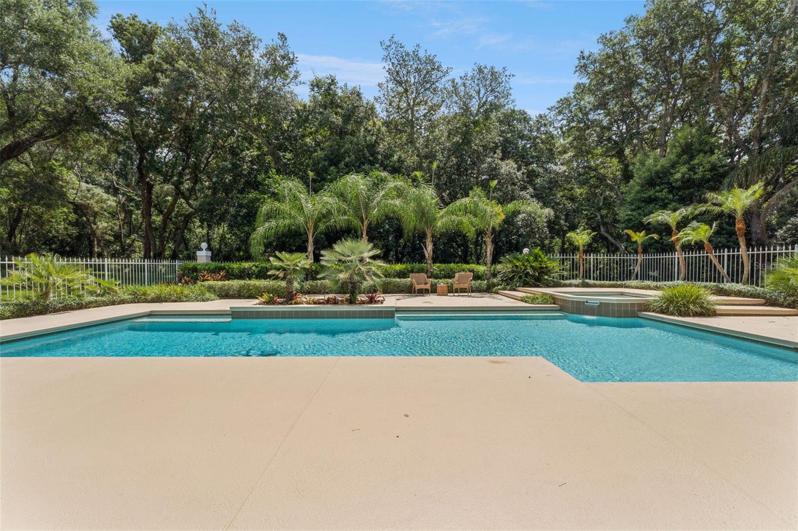 SWEETWATER CLUB UNIT 7 - Residential