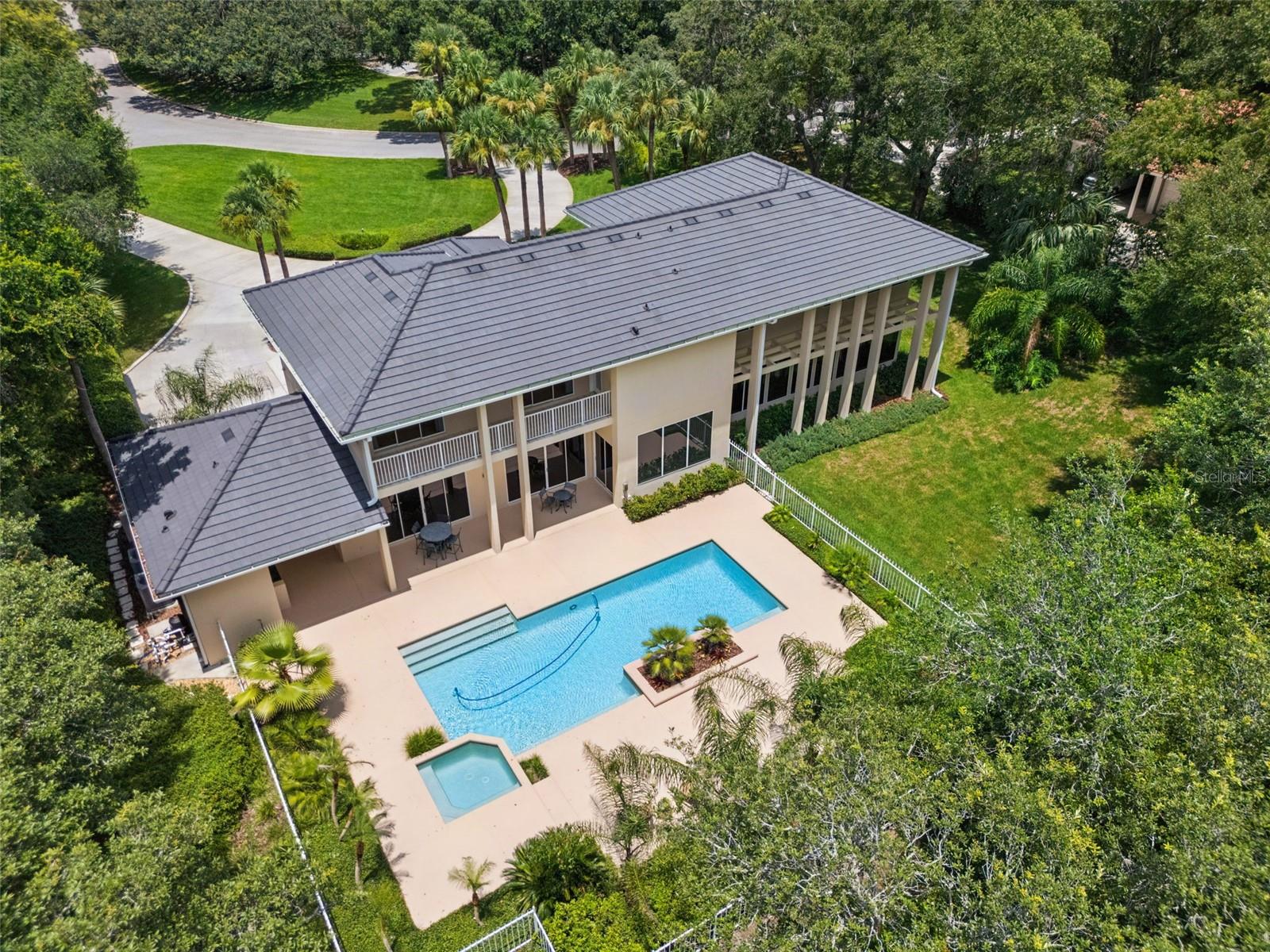 SWEETWATER CLUB UNIT 7 - Residential