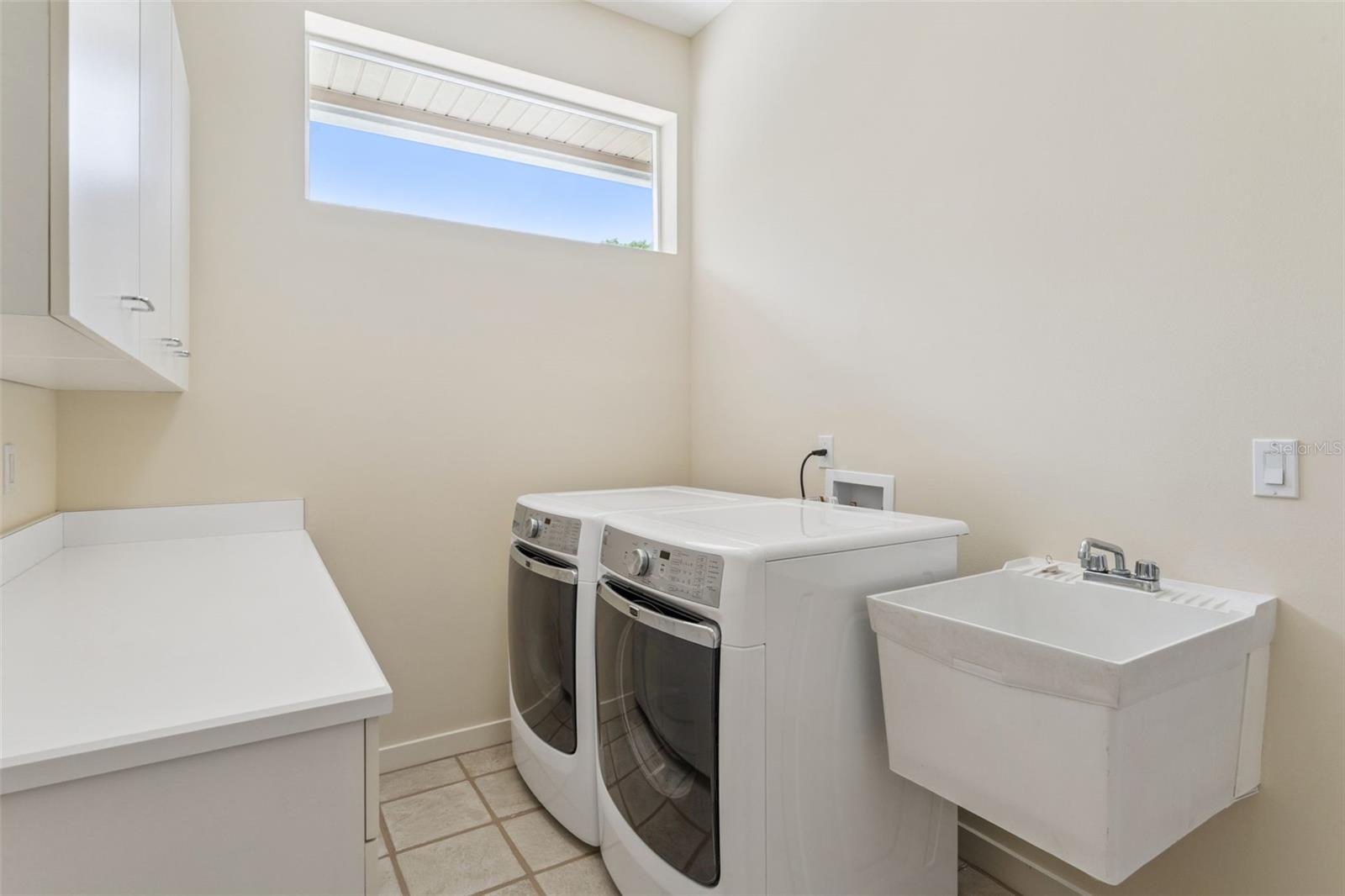 SWEETWATER CLUB UNIT 7 - Residential