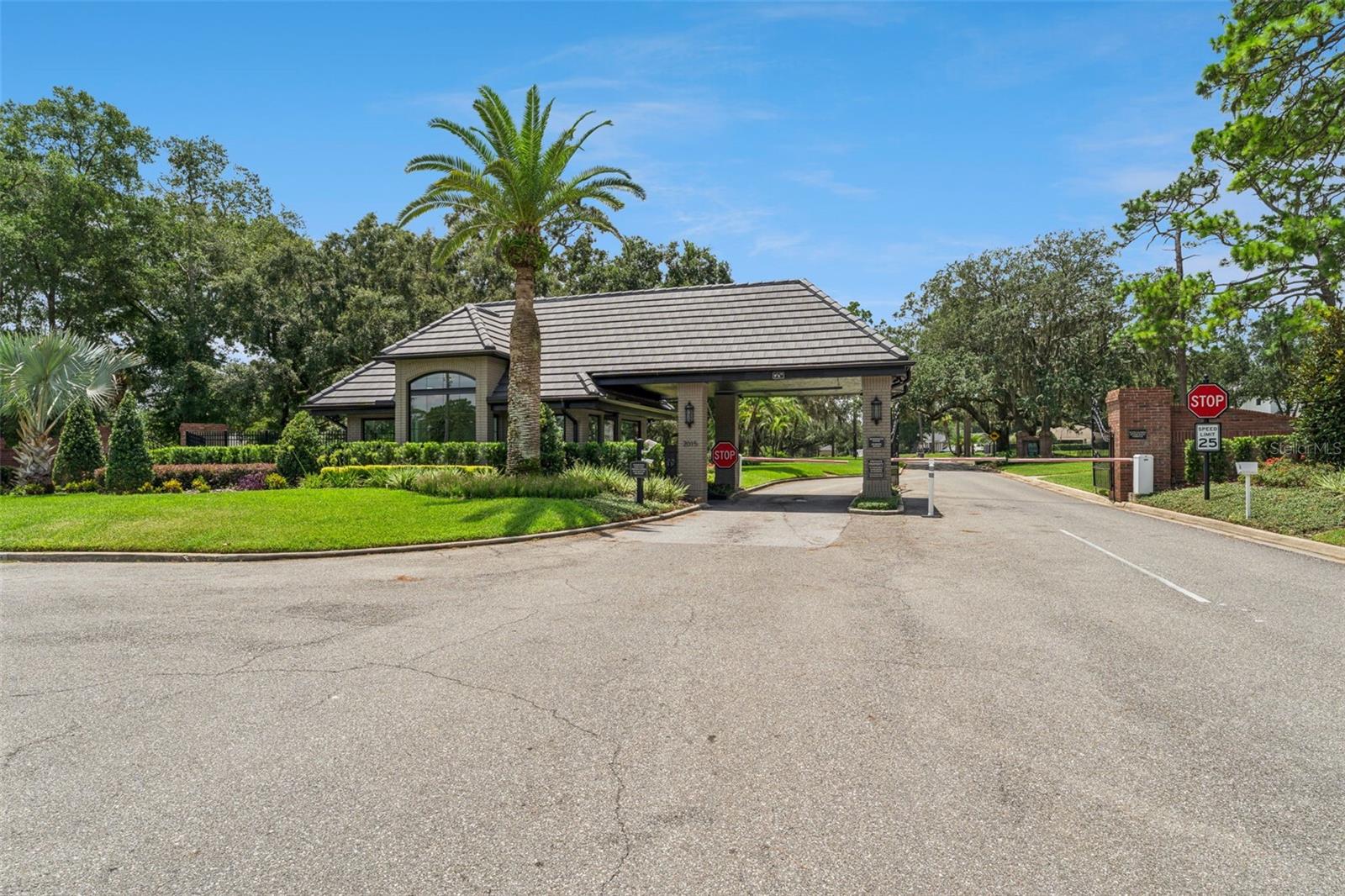 SWEETWATER CLUB UNIT 7 - Residential