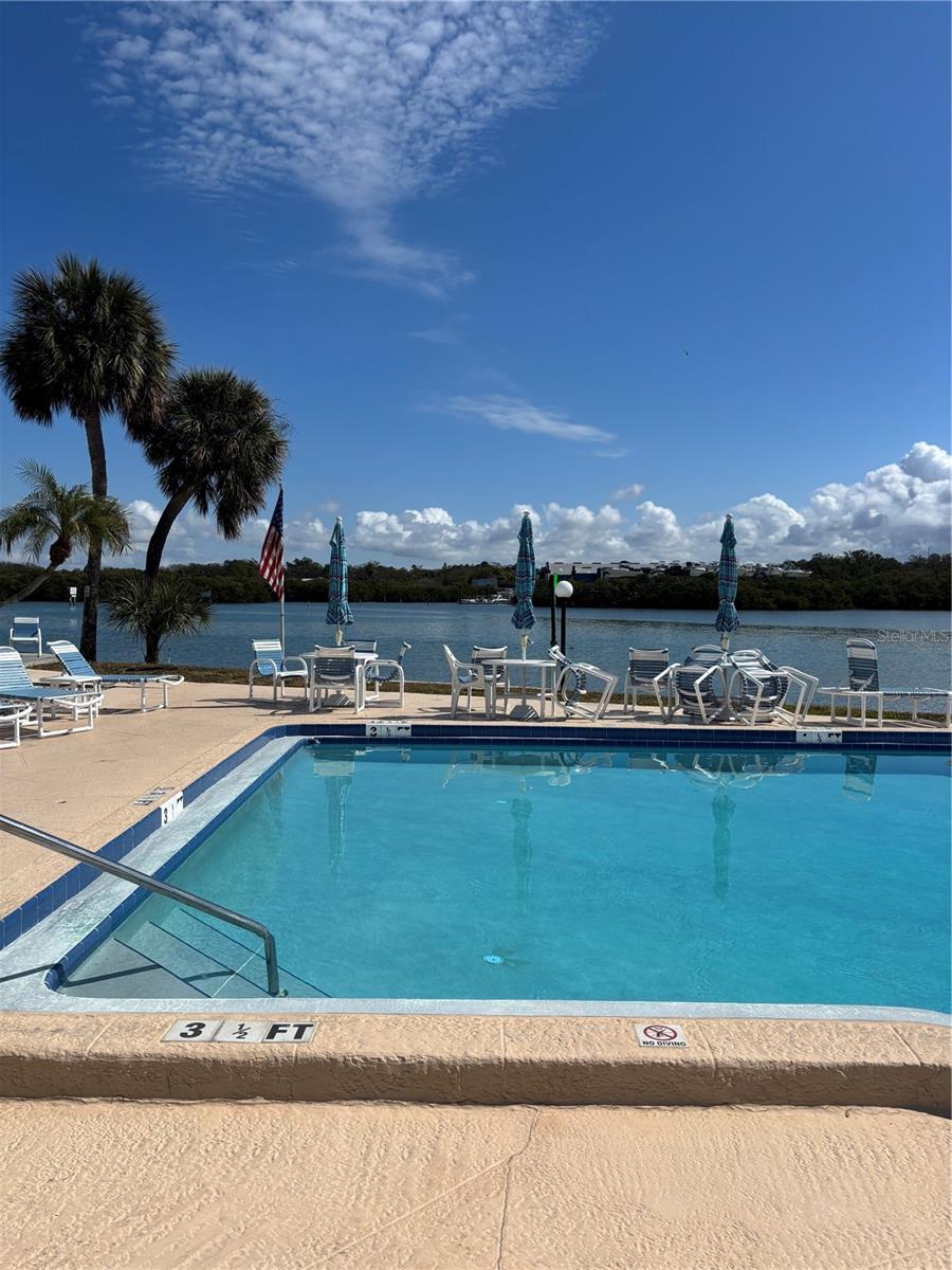 WINDRUSH COVE PH 1 CONDO - Residential