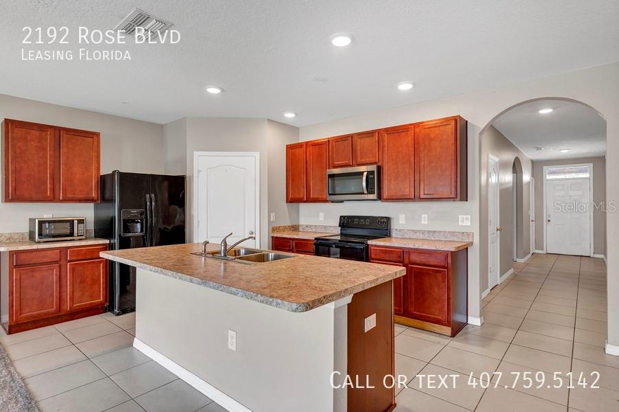 BUCKEYE RIDGE PB 145 PG 47-49 LOT 108 - Residential Lease