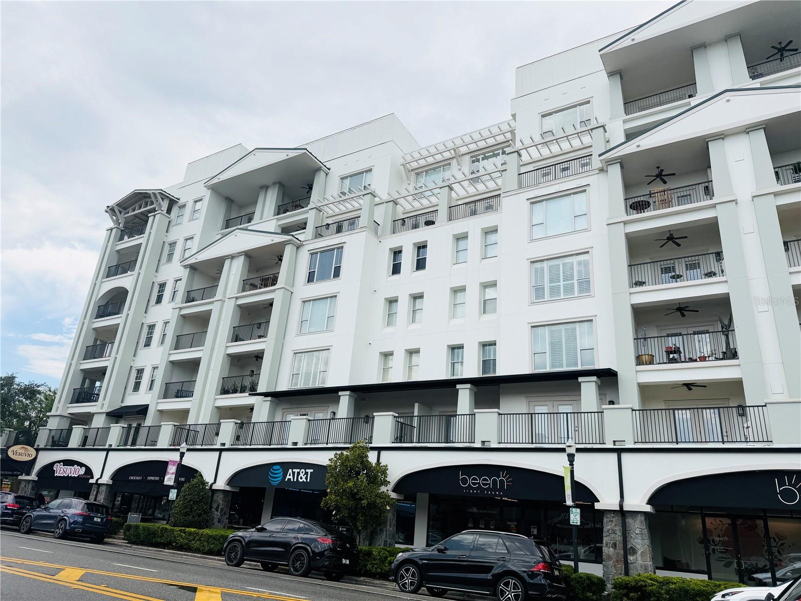 WELLESLEY CONDOMINIUM - Residential