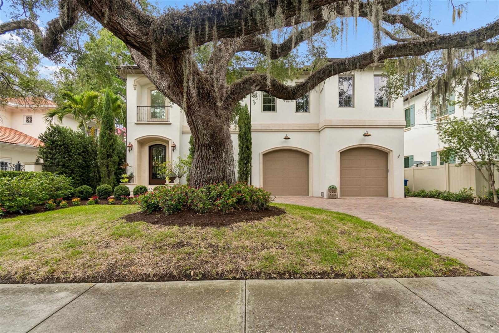 BEACH PARK - Residential