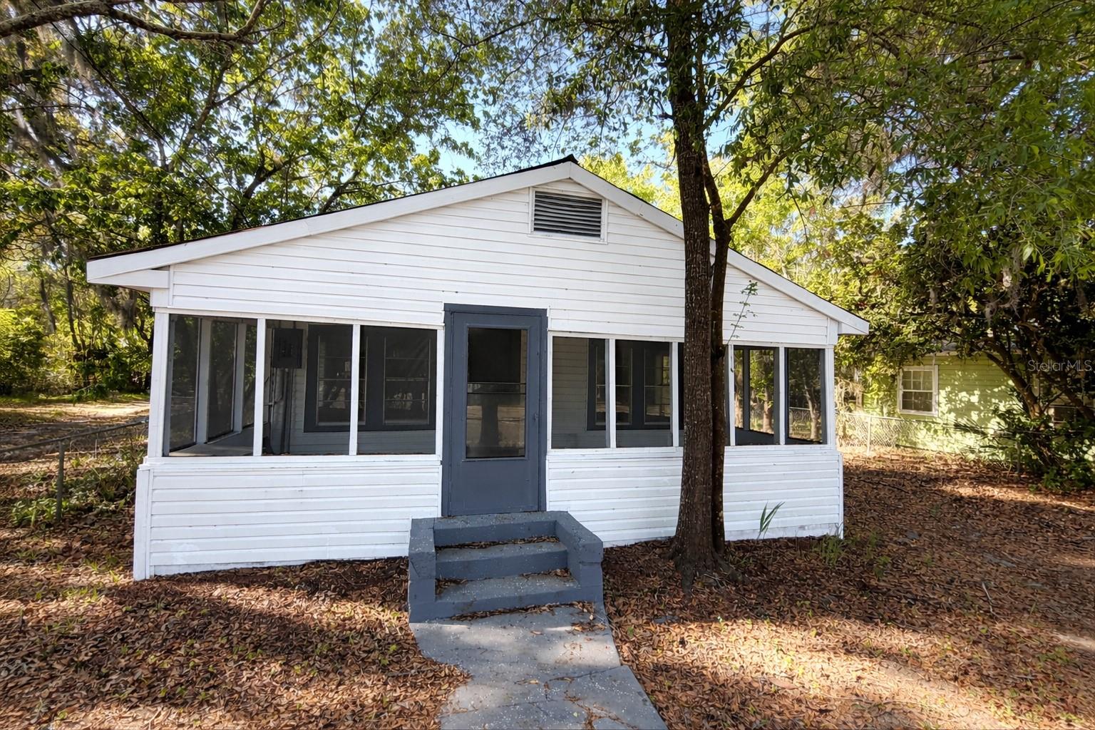 PECAN HEIGHTS - Residential