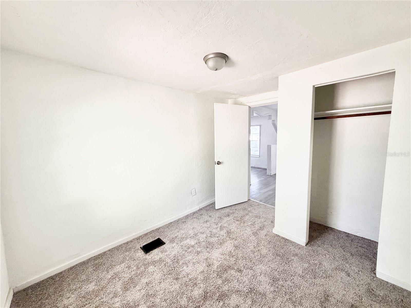 PECAN HEIGHTS - Residential