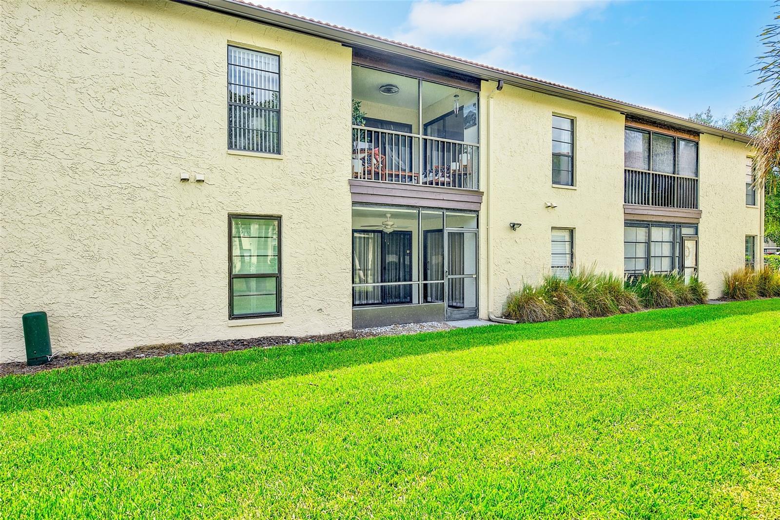 EL PASADO A CONDO - Residential