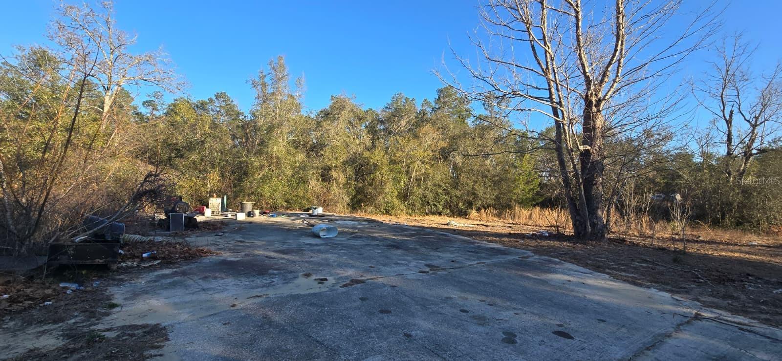 BIG SCRUB CAMPSITES - Land