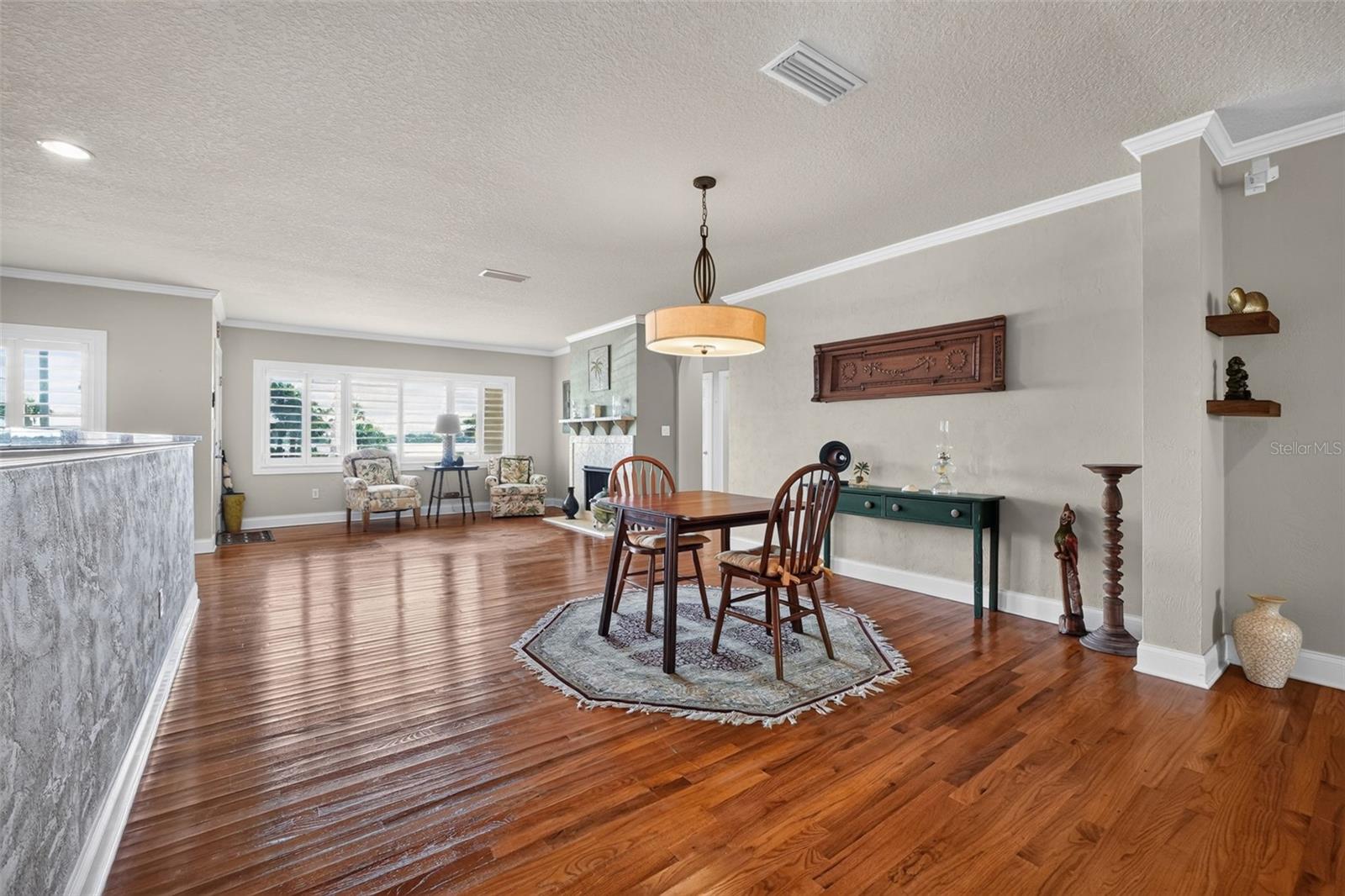 RIO VISTA - Residential