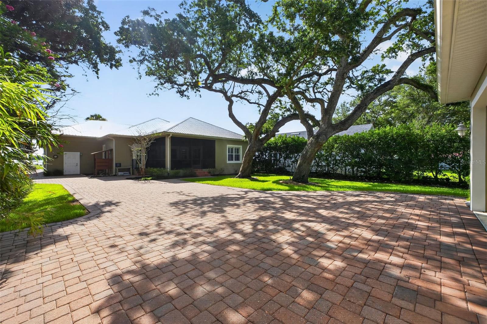 RIO VISTA - Residential