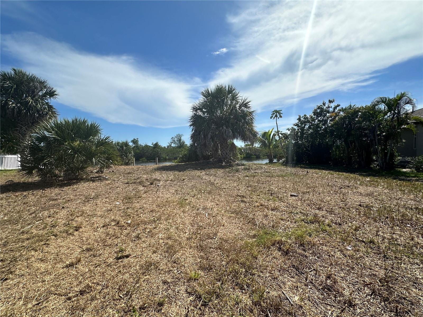 PORT CHARLOTTE SEC 044 - Land