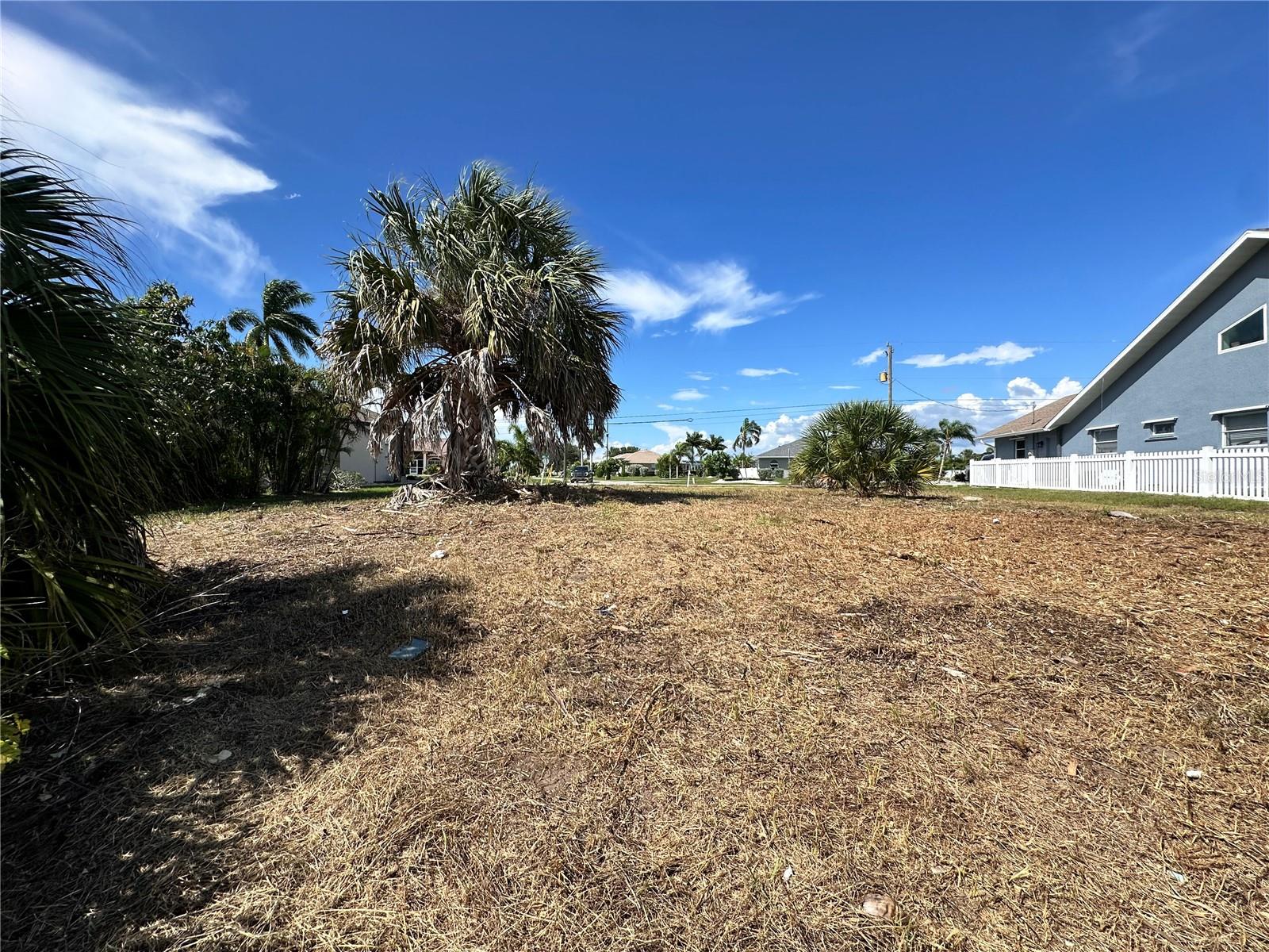 PORT CHARLOTTE SEC 044 - Land