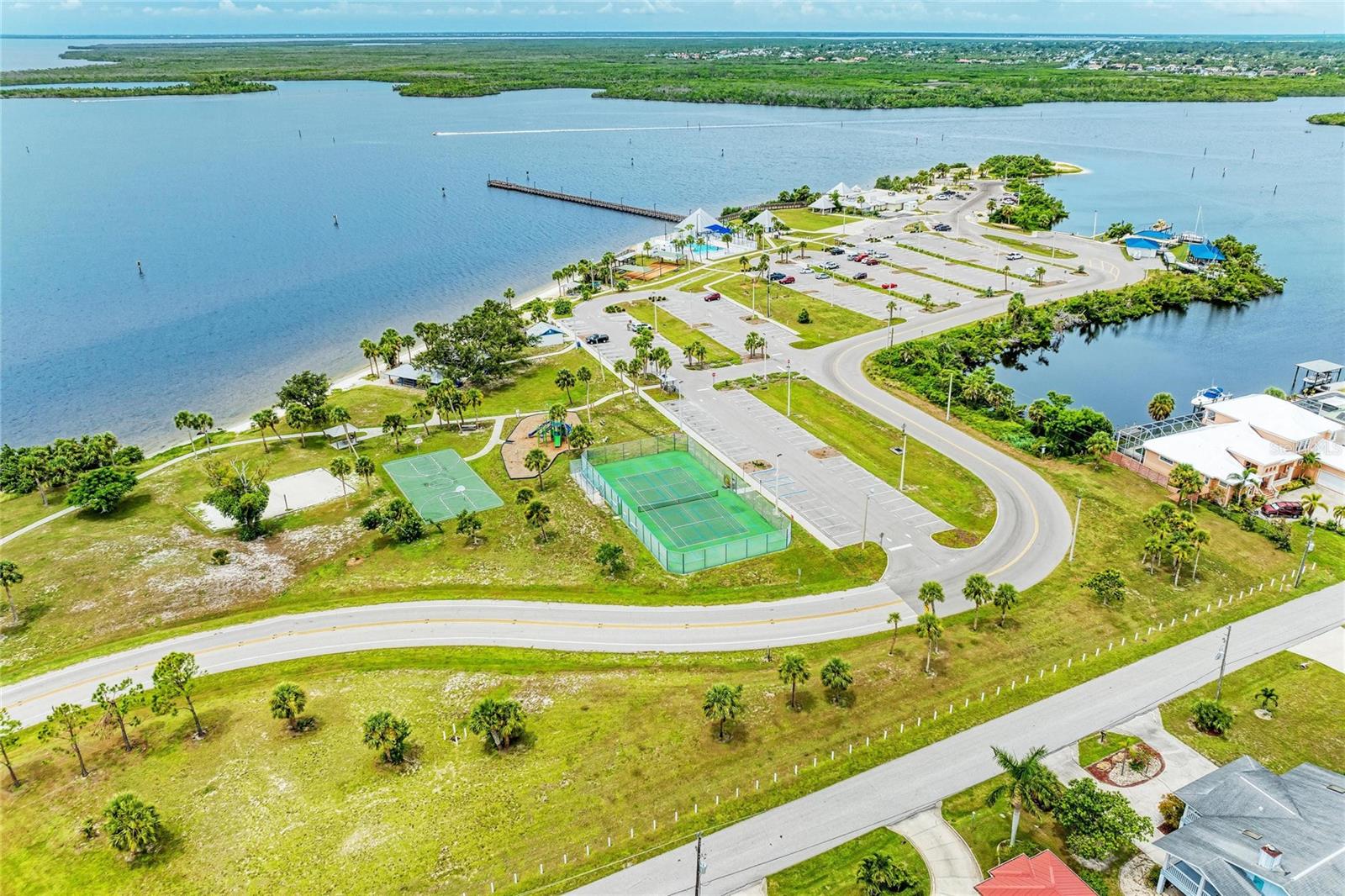 PORT CHARLOTTE SEC 82 - Land