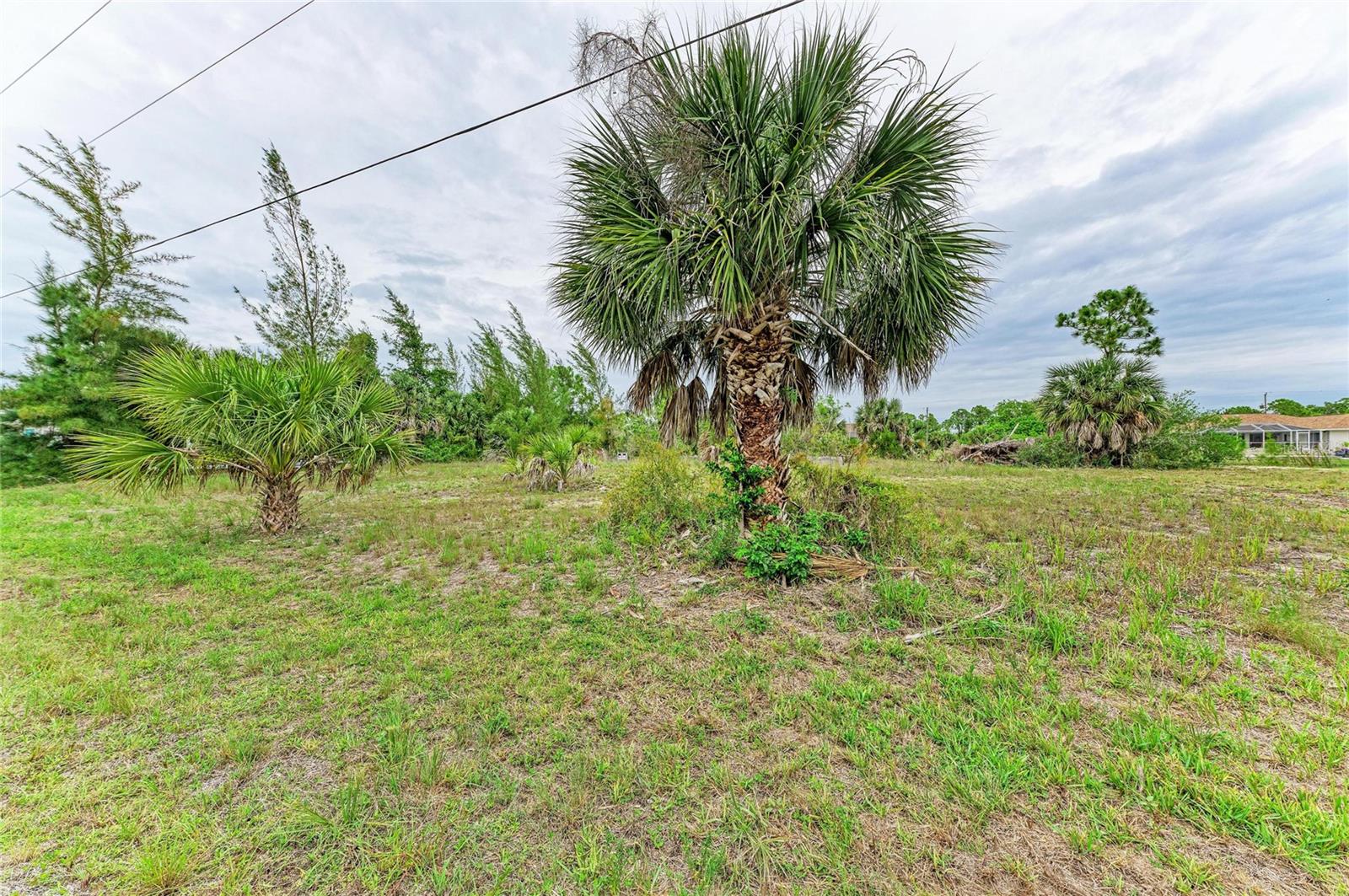 PORT CHARLOTTE SEC 82 - Land
