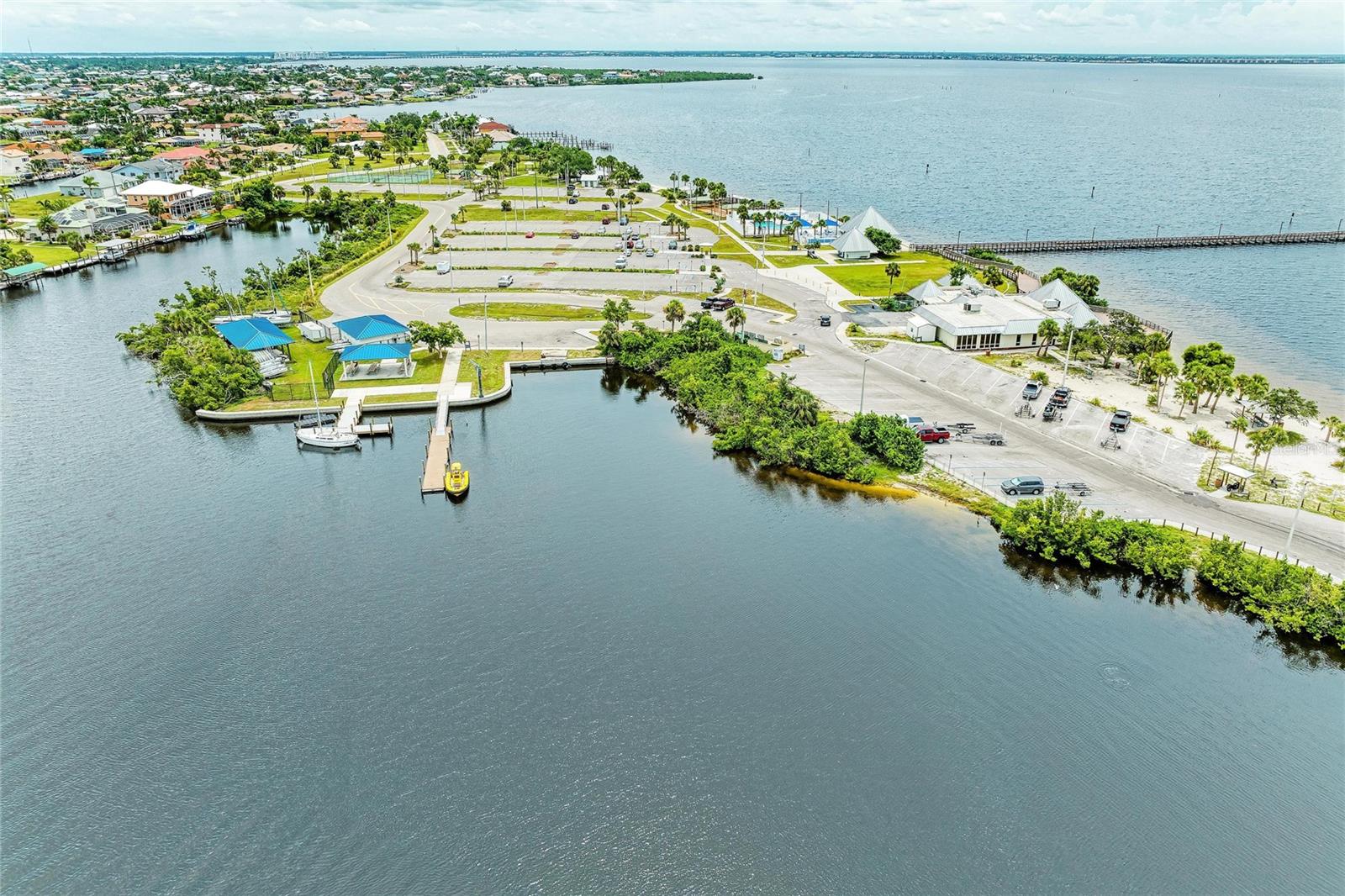 PORT CHARLOTTE SEC 82 - Land