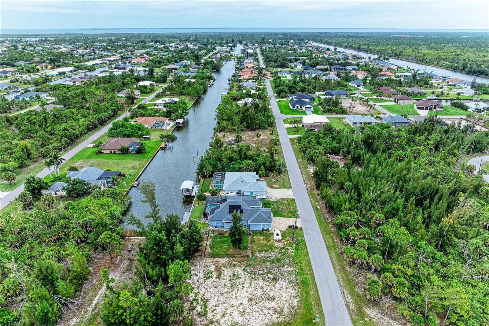 PORT CHARLOTTE SEC 82 - Land