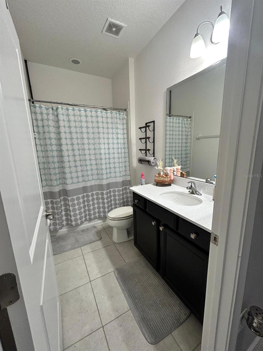 TRINITY RDG - Residential