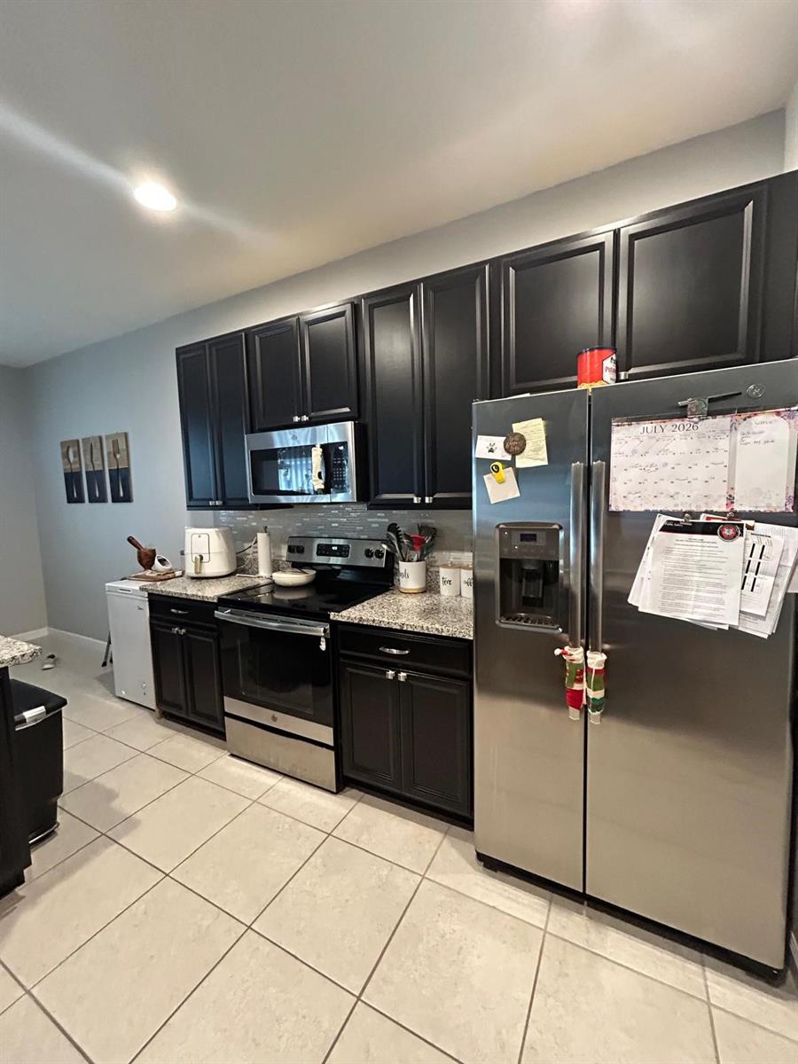 TRINITY RDG - Residential