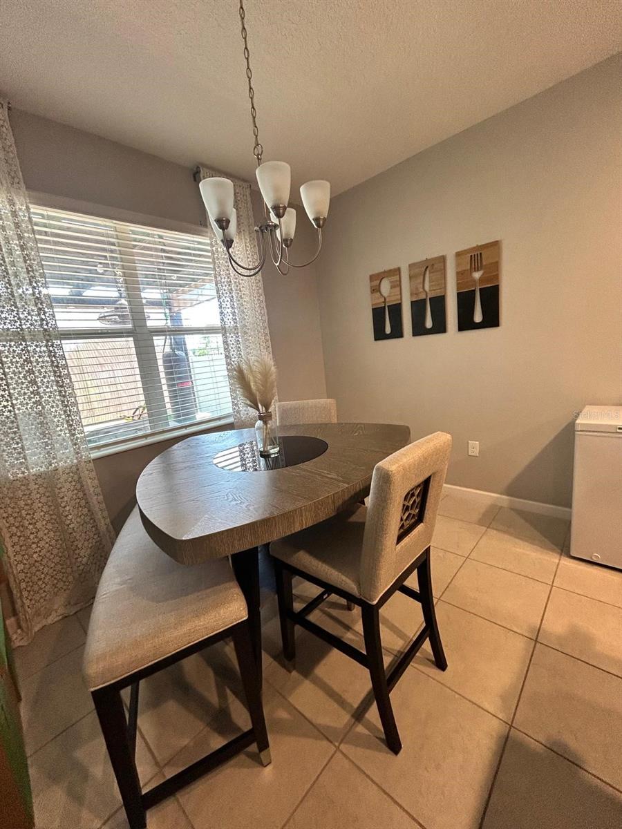 TRINITY RDG - Residential