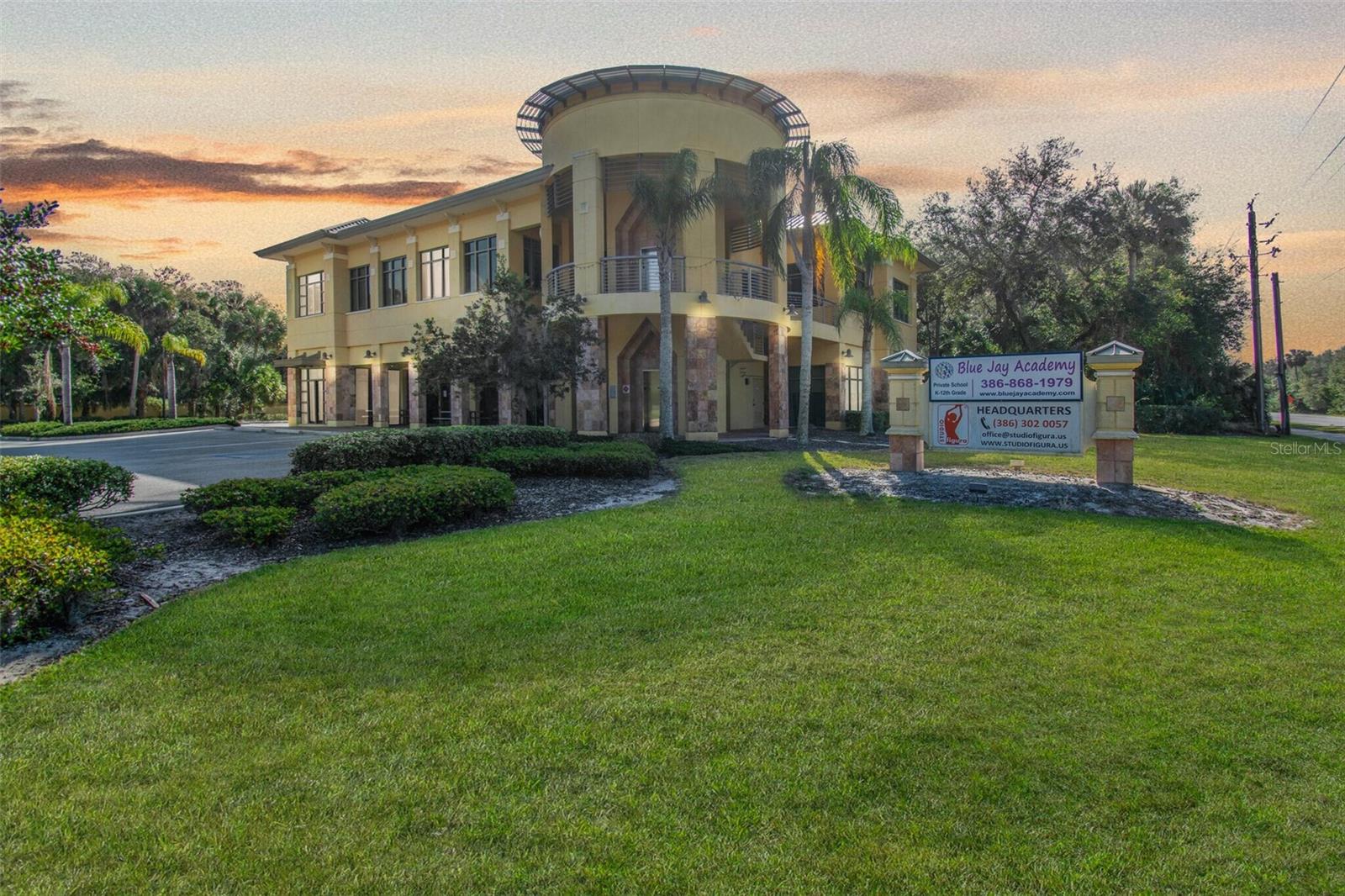 HARRIS PARK SUB - Commercial Lease