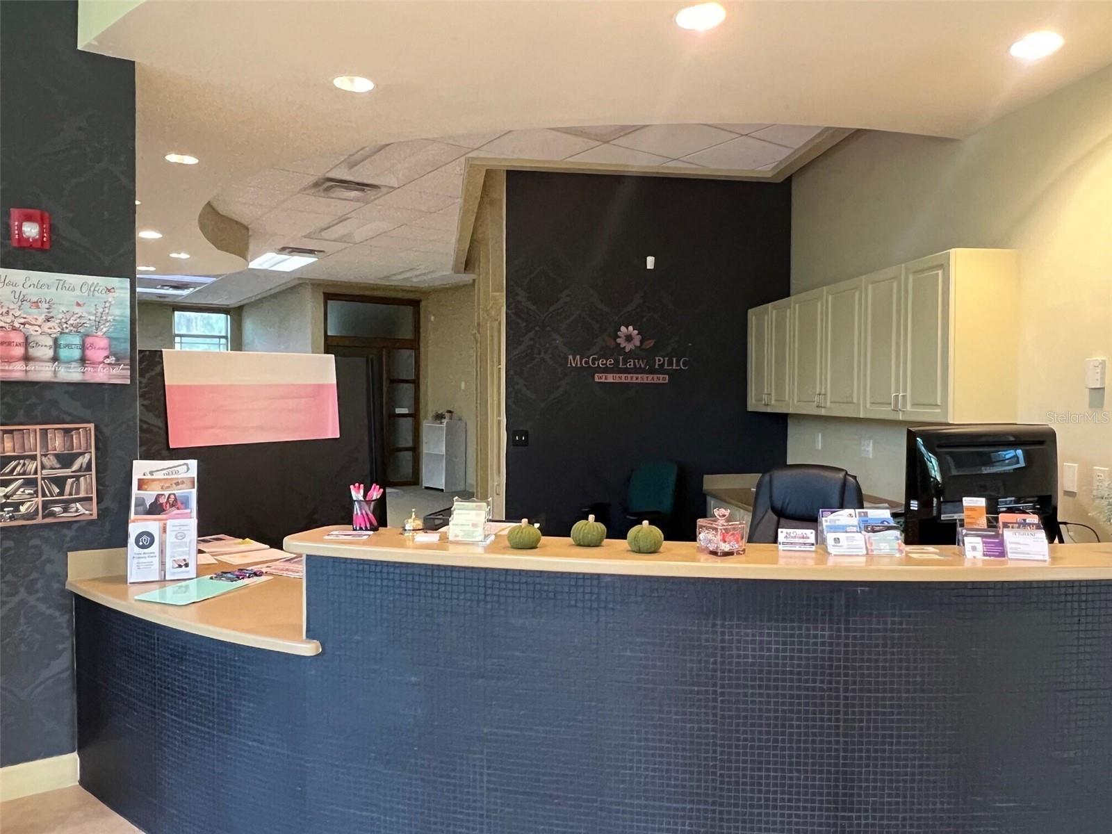 HARRIS PARK SUB - Commercial Lease