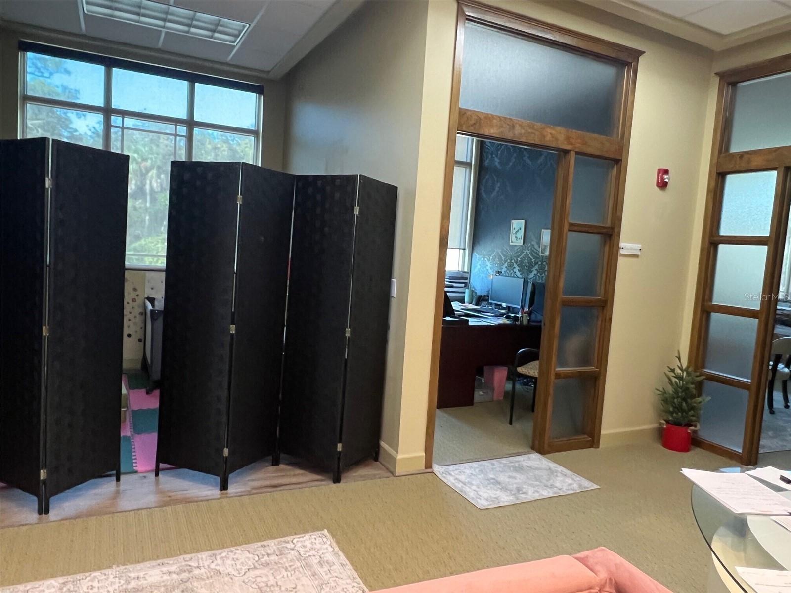 HARRIS PARK SUB - Commercial Lease