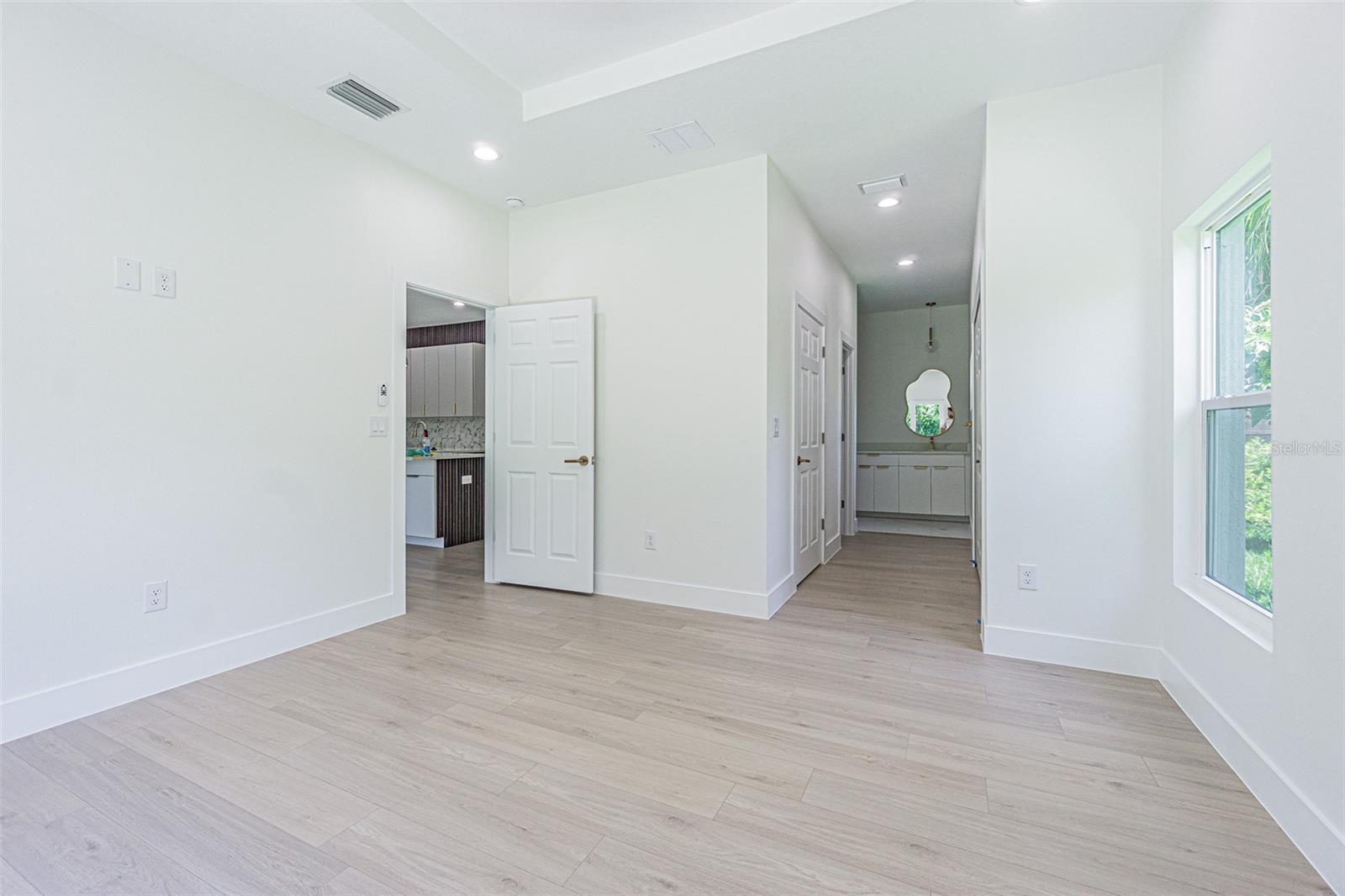 NORTH TAMPA HEIGHTS - Residential