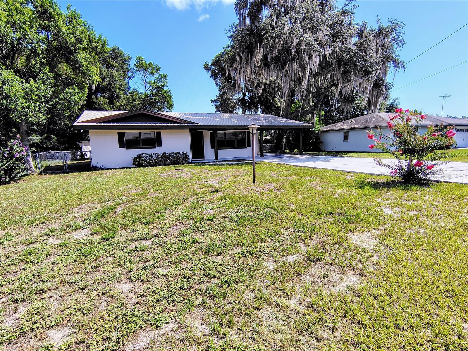 HOLIDAY HAVEN - Residential