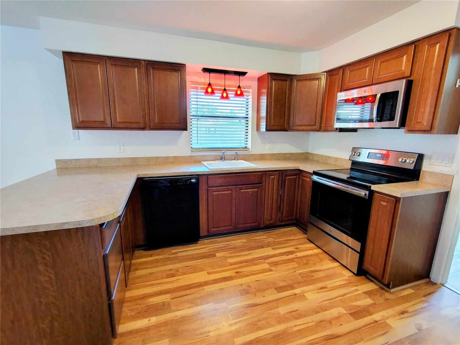HOLIDAY HAVEN - Residential