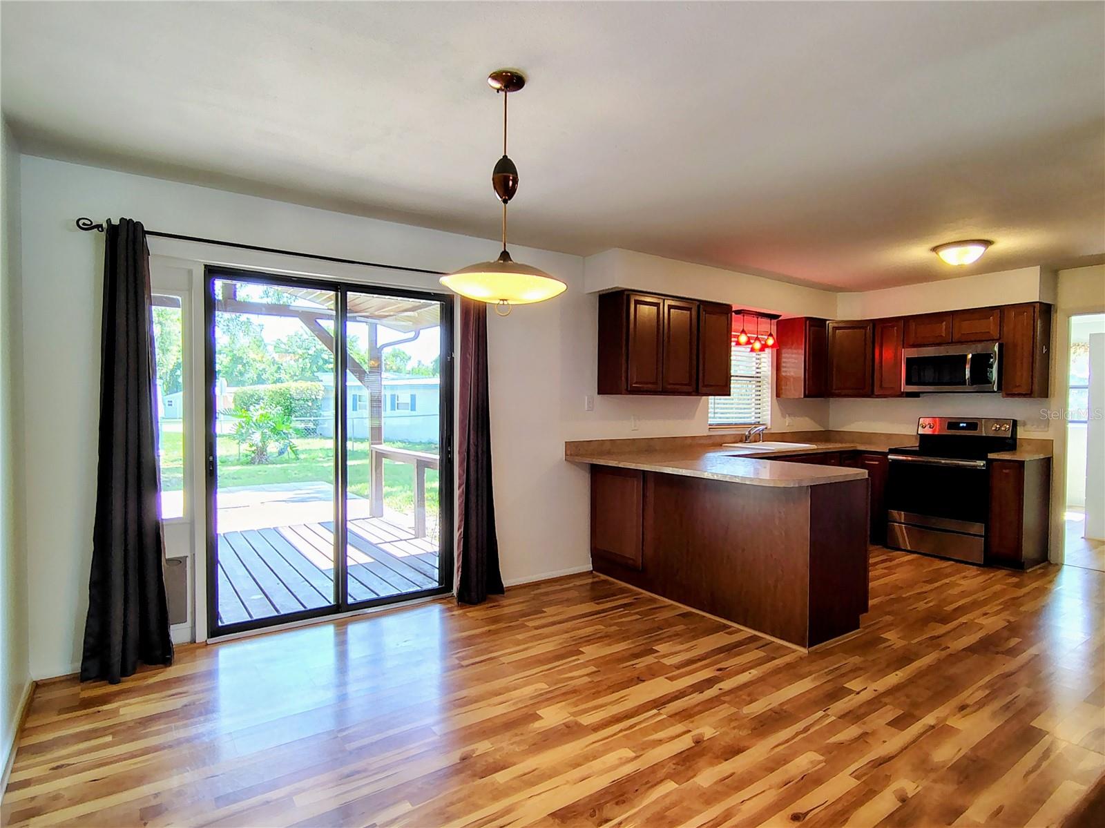 HOLIDAY HAVEN - Residential
