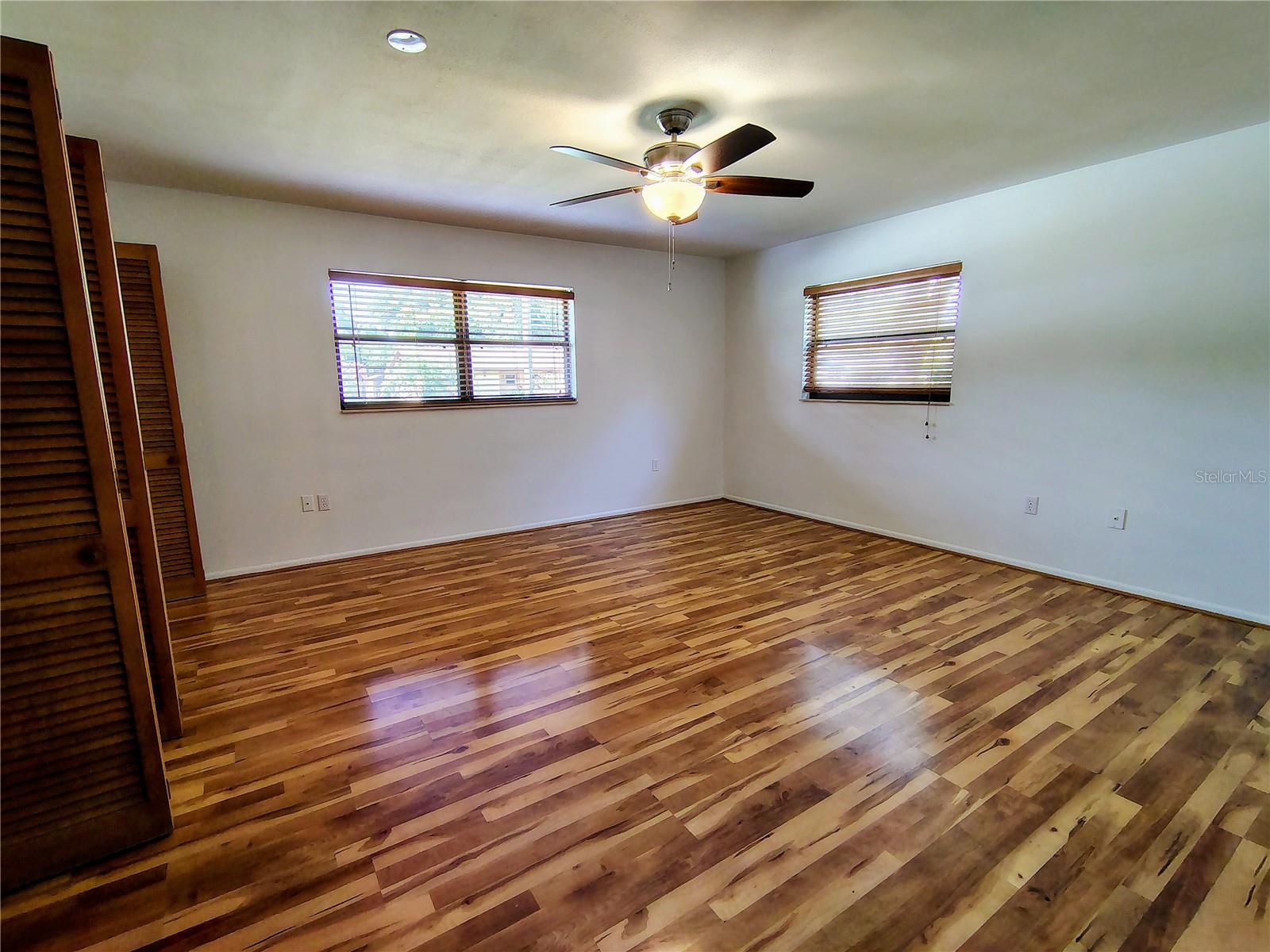 HOLIDAY HAVEN - Residential