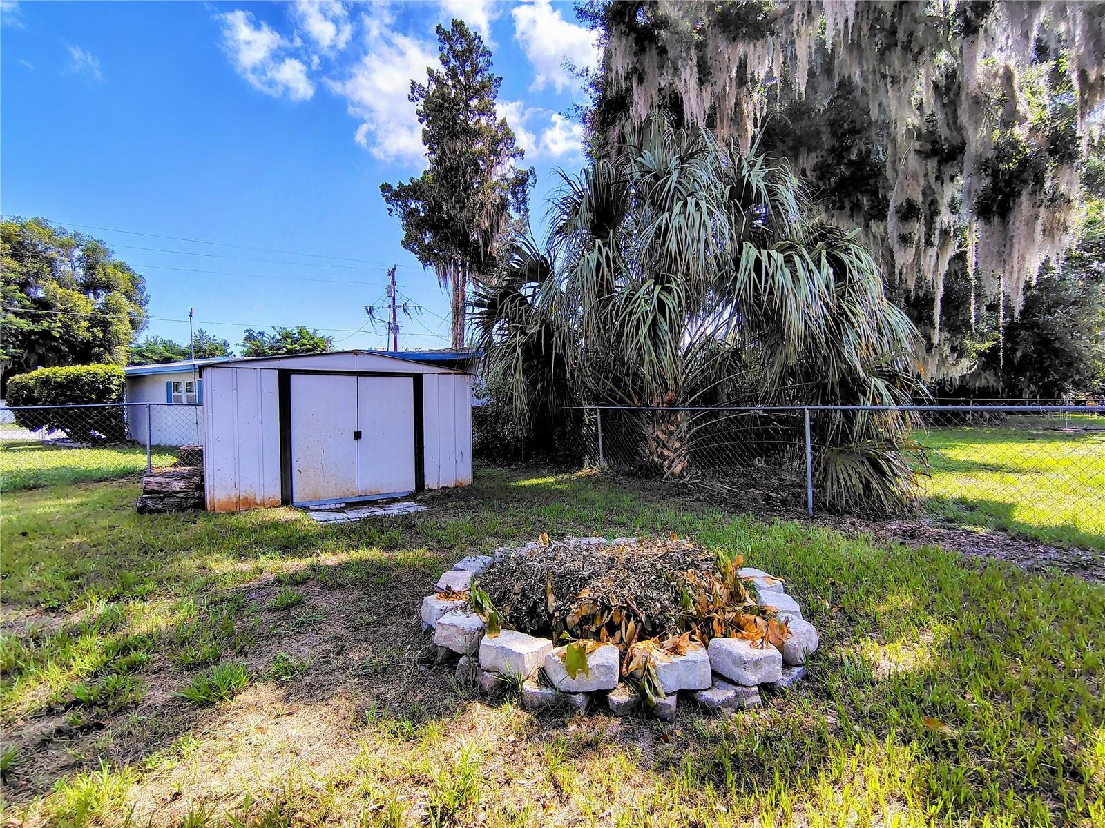 HOLIDAY HAVEN - Residential