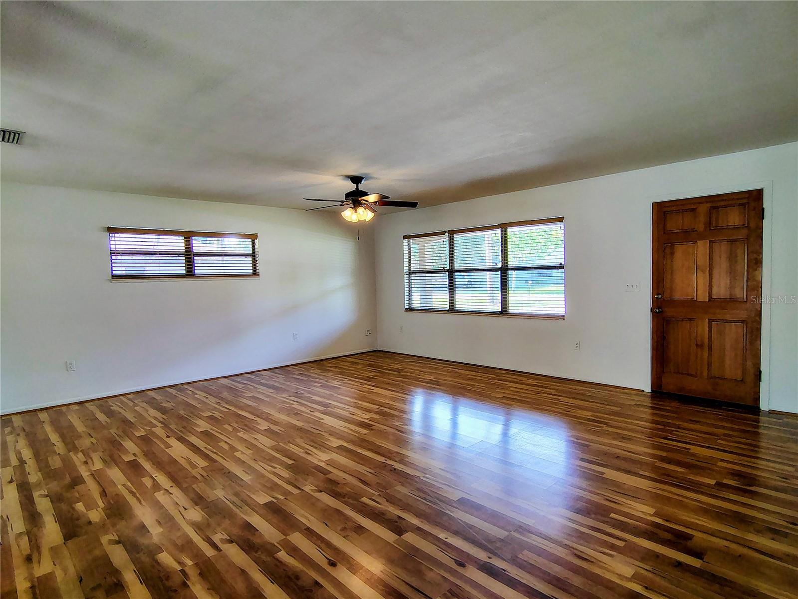 HOLIDAY HAVEN - Residential